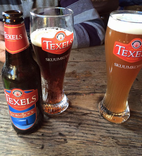 22 speciaalbieren op de wisseltap en uit fles.
